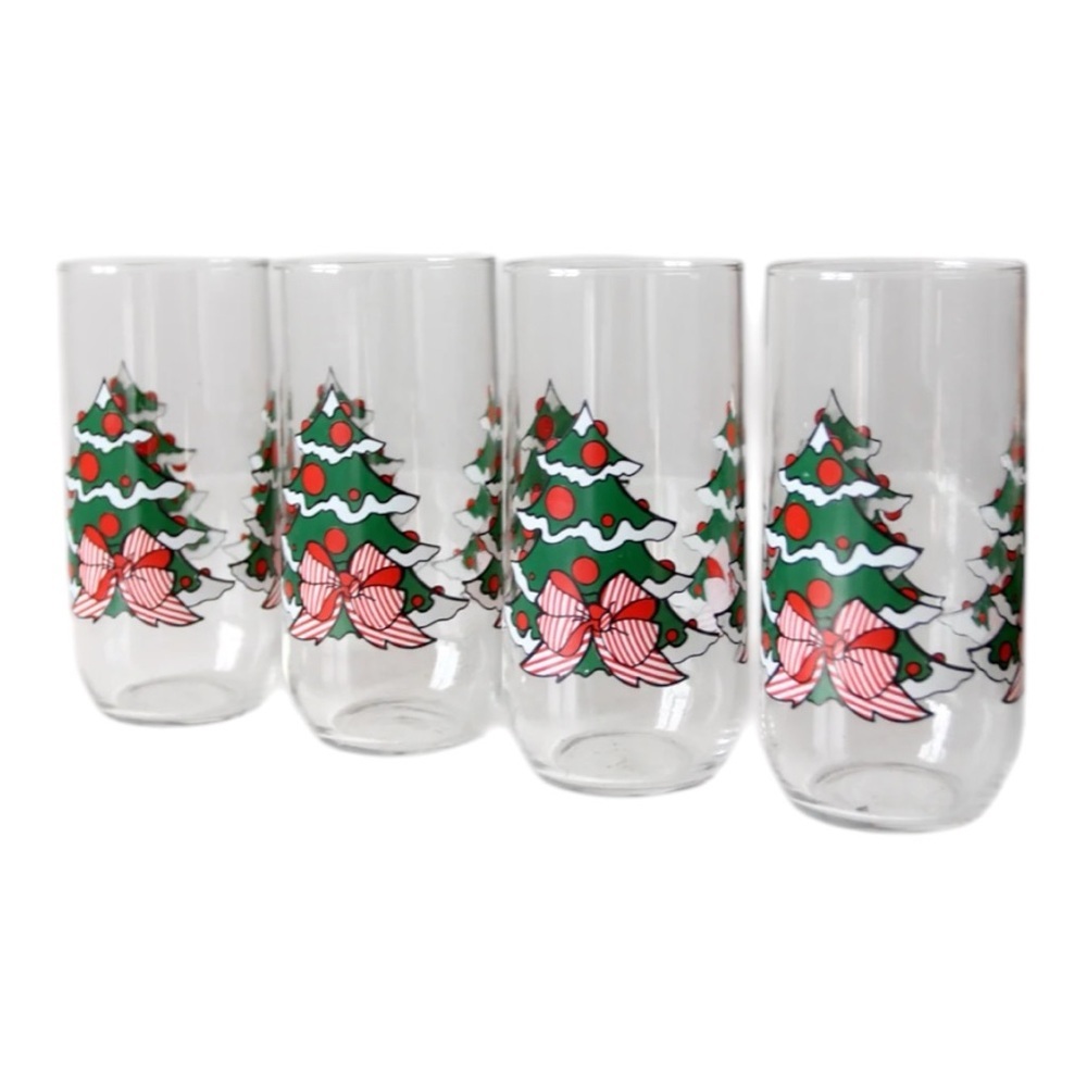 Vintage Christmas Drinking Glasses Excellent Condition - Picture 4 of 4